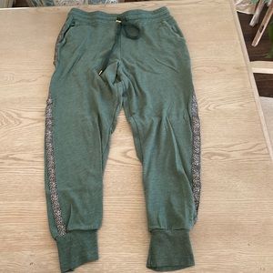 Sun dry joggers